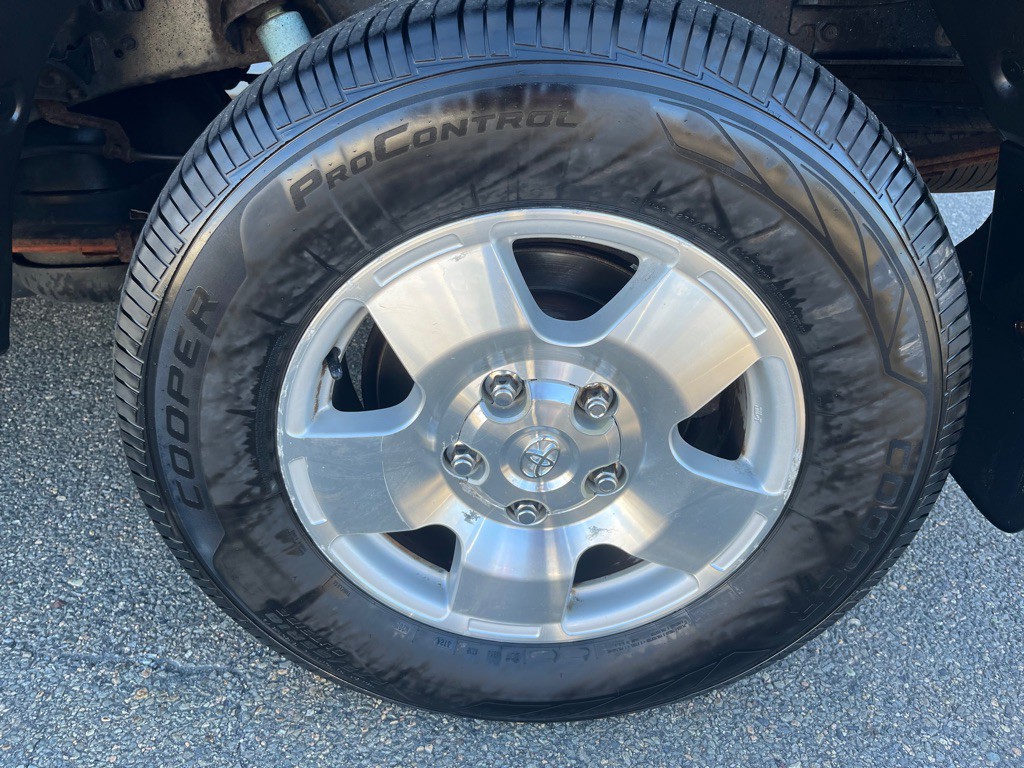 2011 Toyota Tundra Image 7