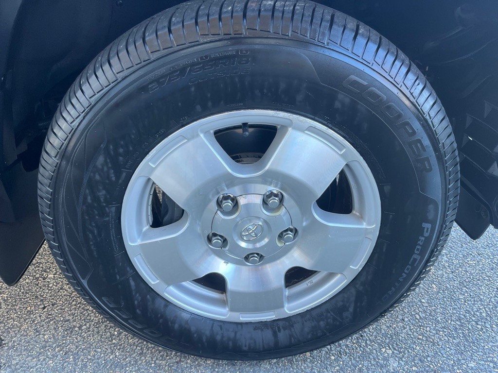 2011 Toyota Tundra Image 9