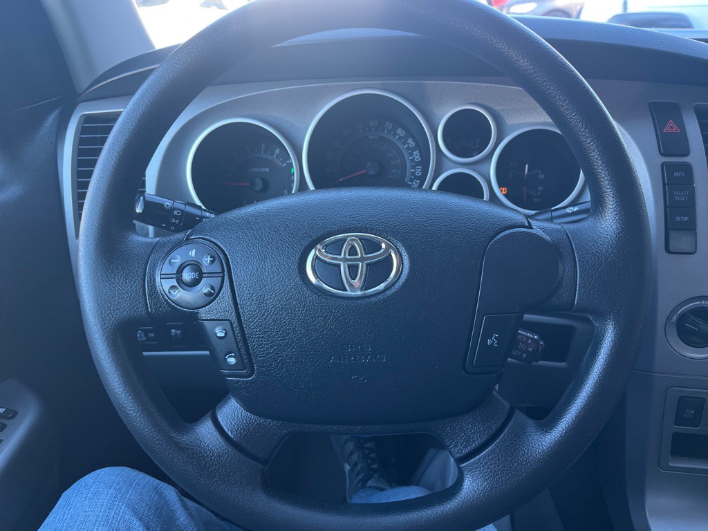 2011 Toyota Tundra Image 17