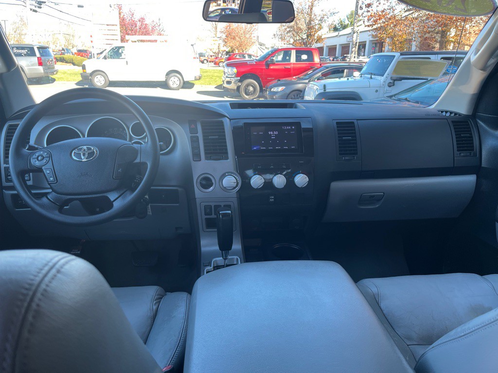 2011 Toyota Tundra Image 20