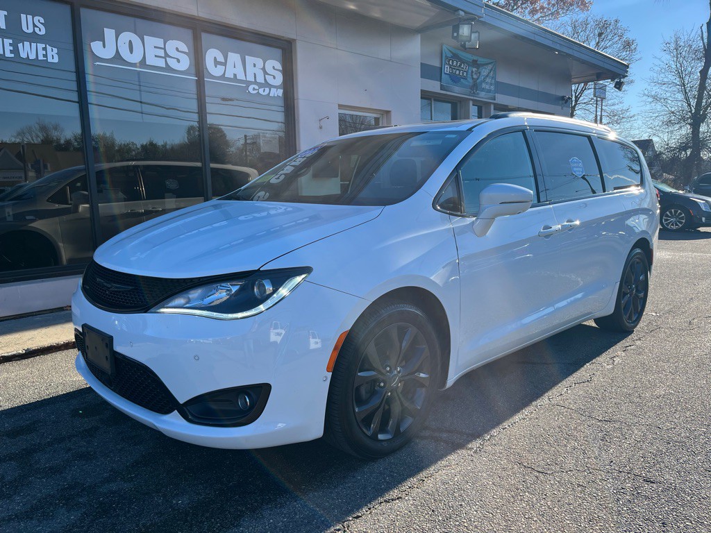 2019 Chrysler Pacifica Image 5