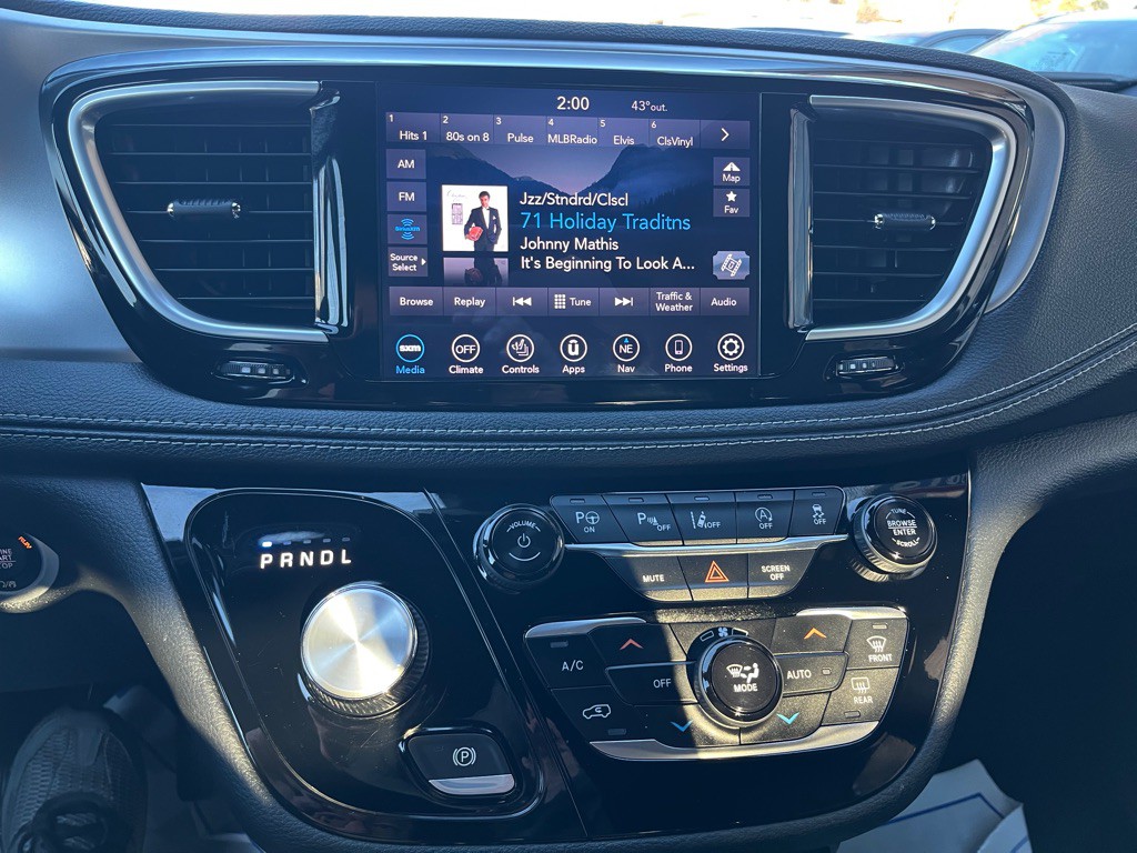 2019 Chrysler Pacifica Image 14