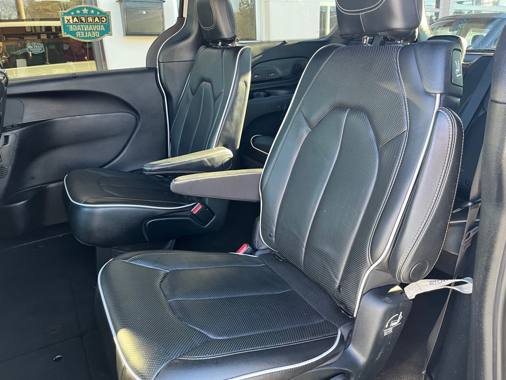2019 Chrysler Pacifica Image 20