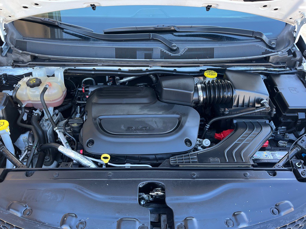 2019 Chrysler Pacifica Image 28