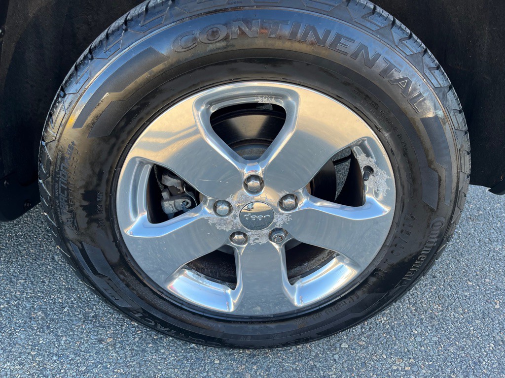 2012 Jeep Grand Cherokee Image 7