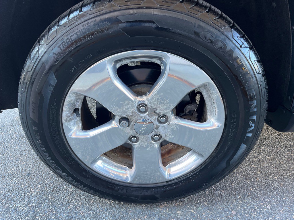 2012 Jeep Grand Cherokee Image 8