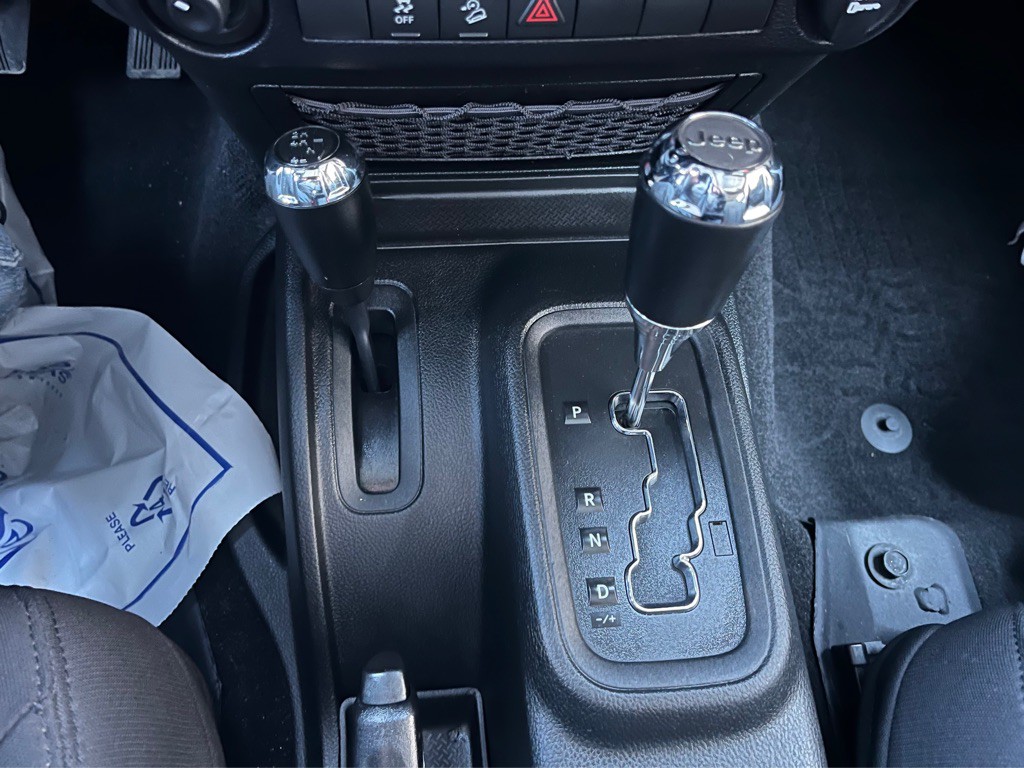 2017 Jeep Wrangler Unlimited Image 13