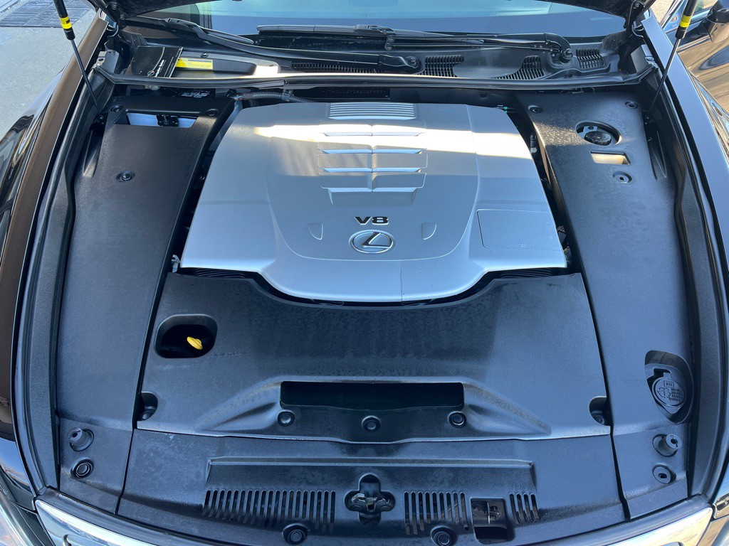 2008 Lexus LS Image 25