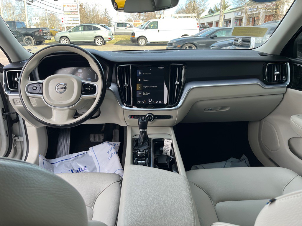 2020 Volvo S60 Image 21