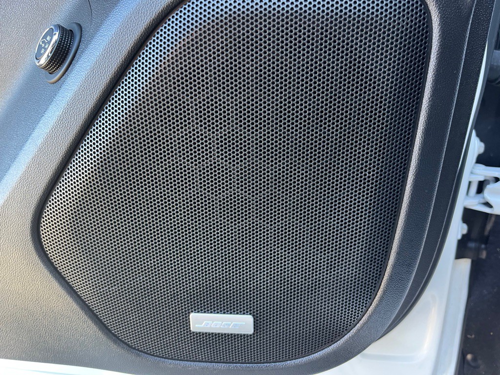 2020 GMC Acadia Image 11