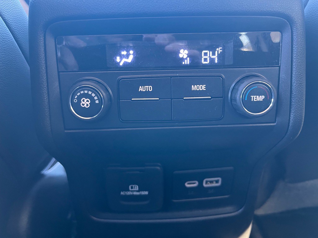 2020 GMC Acadia Image 22