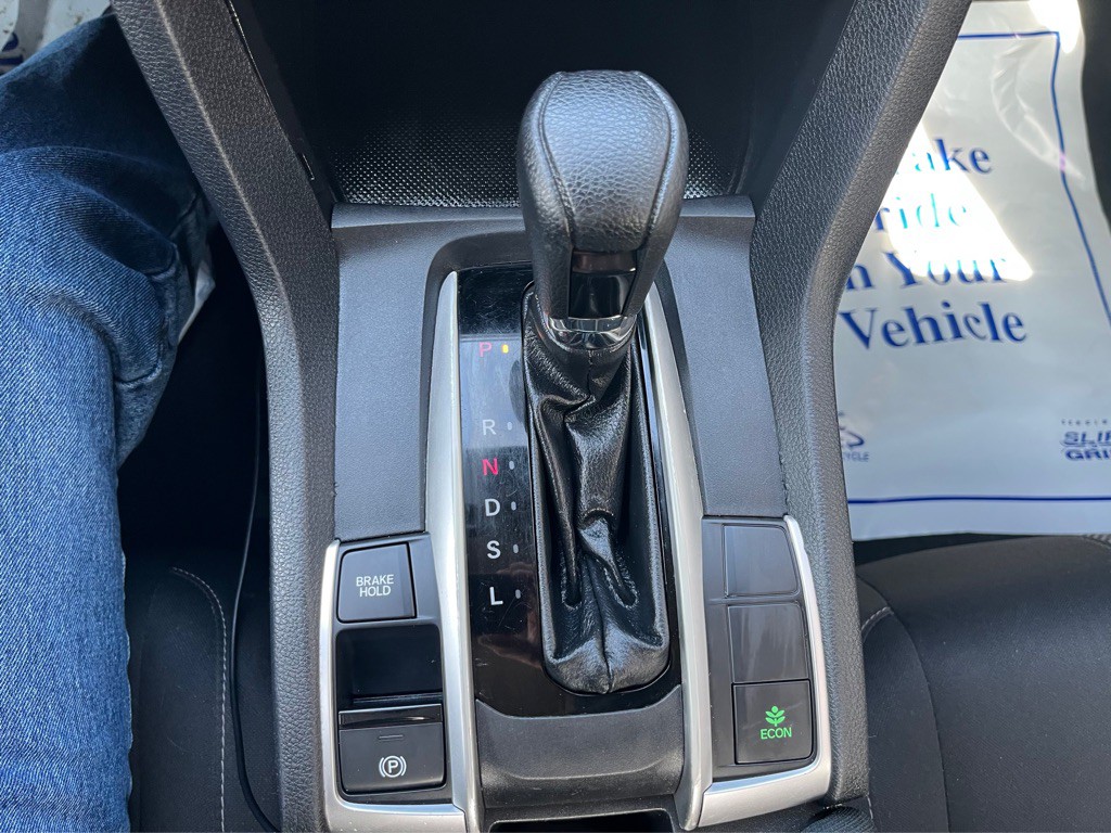 2019 Honda Civic Image 13