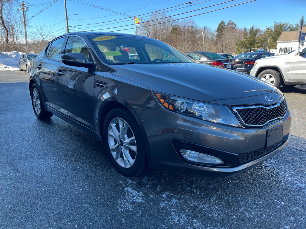 2011 Kia Optima Image 4