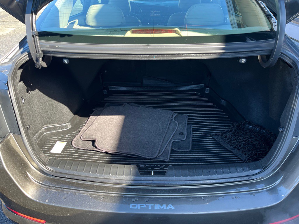 2011 Kia Optima Image 21