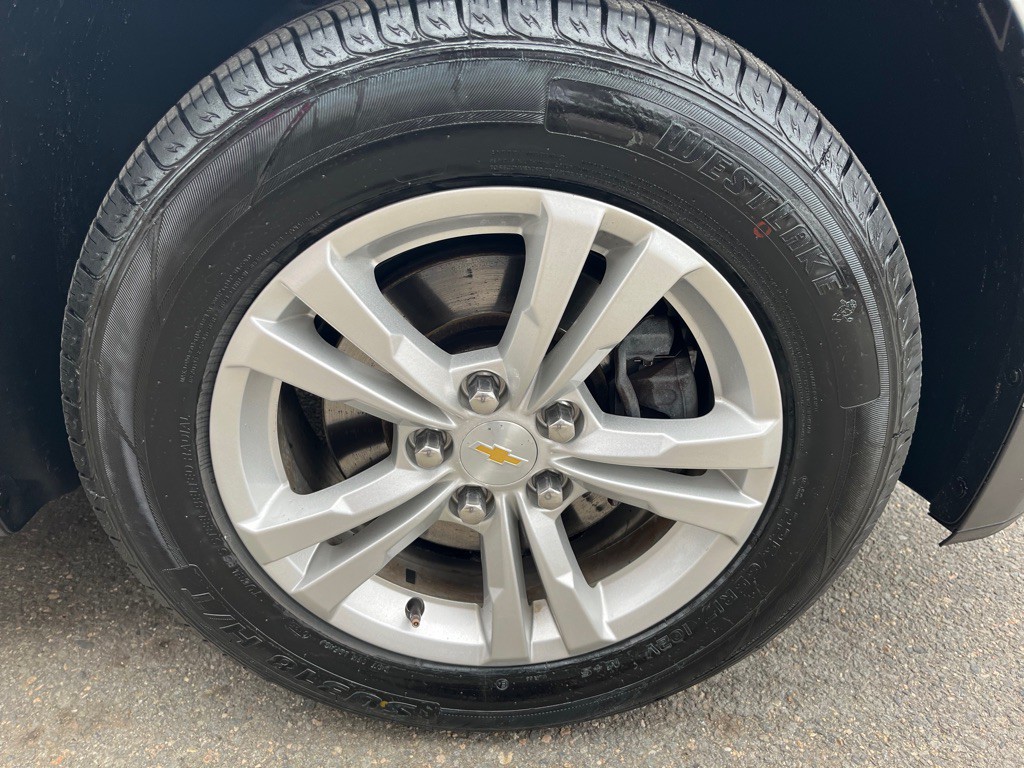 2017 Chevrolet Equinox Image 9