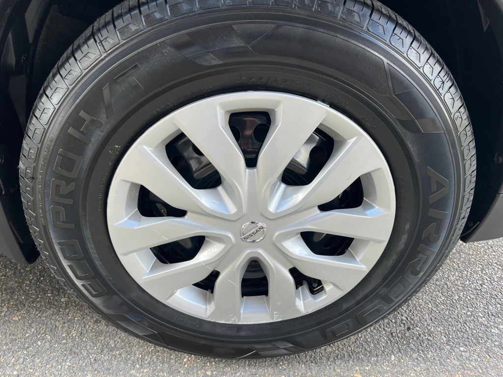 2020 Nissan Rogue Image 9