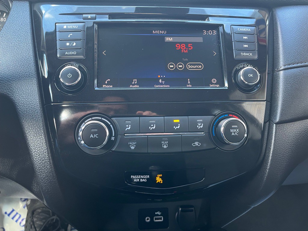 2020 Nissan Rogue Image 14