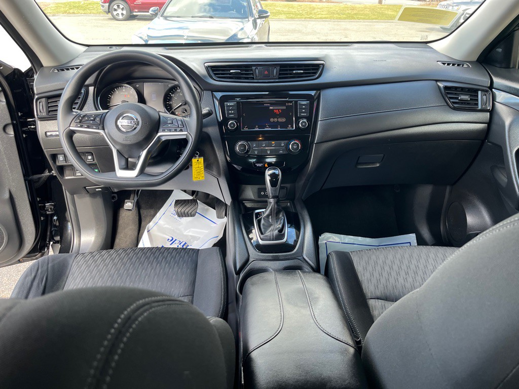 2020 Nissan Rogue Image 20