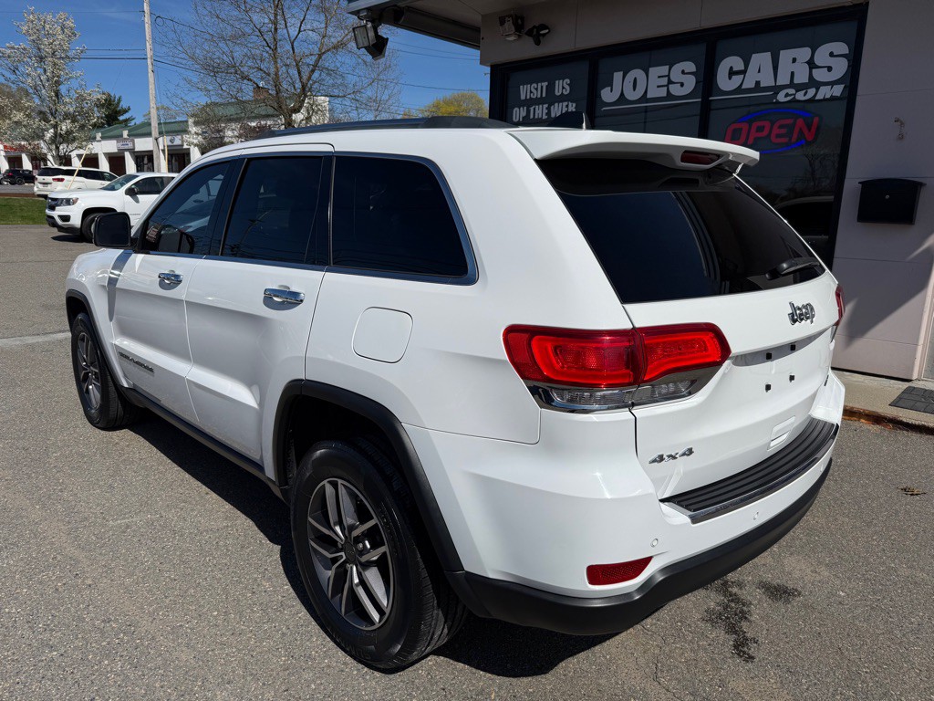 2019 Jeep Grand Cherokee Image 2