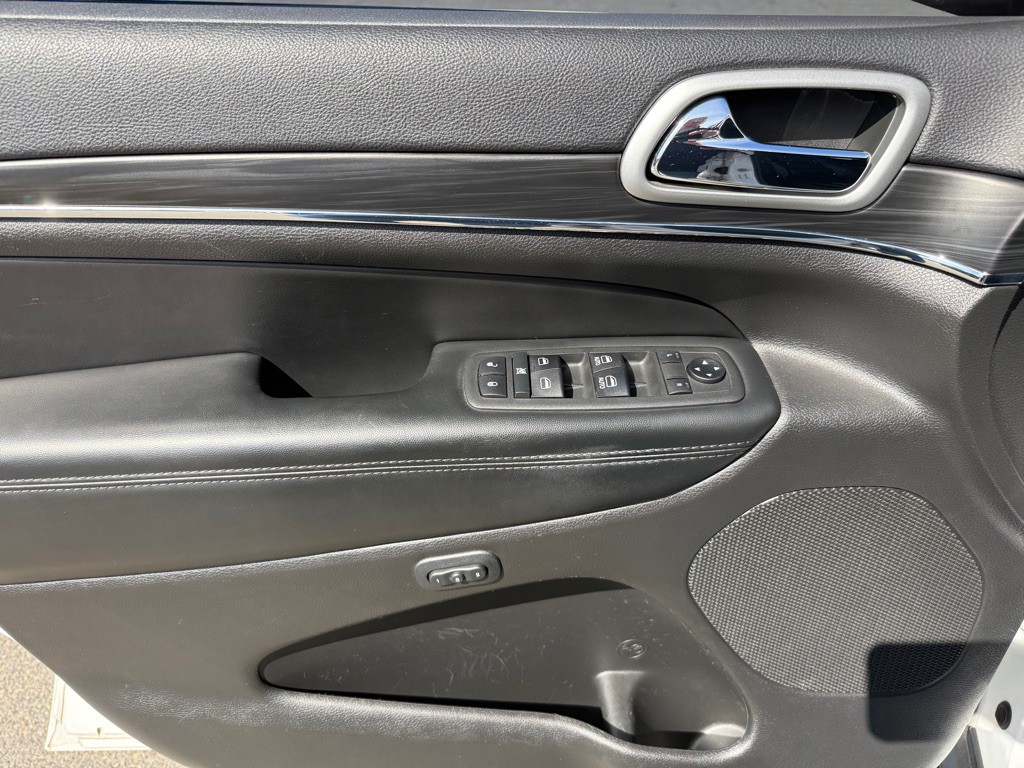 2019 Jeep Grand Cherokee Image 10