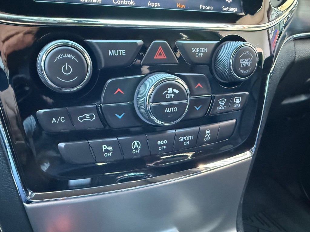 2019 Jeep Grand Cherokee Image 21