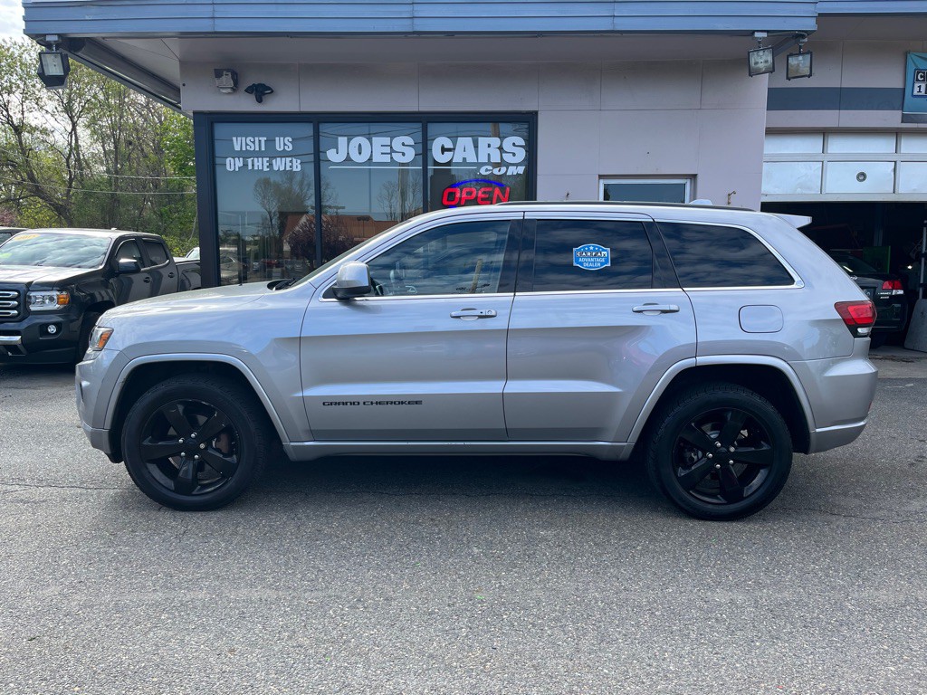 2015 Jeep Grand Cherokee Image 1