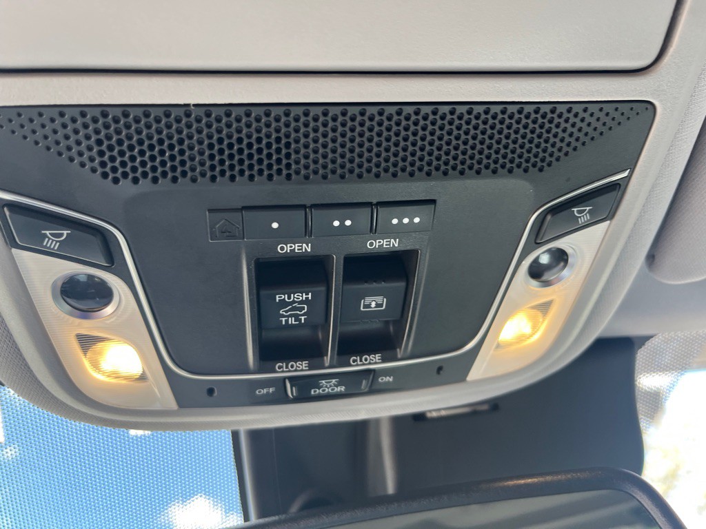 2016 Honda Pilot Image 20