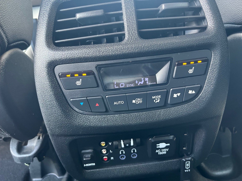 2016 Honda Pilot Image 23