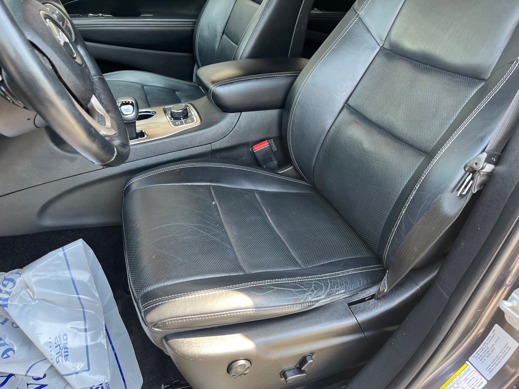 2015 Jeep Grand Cherokee Image 11