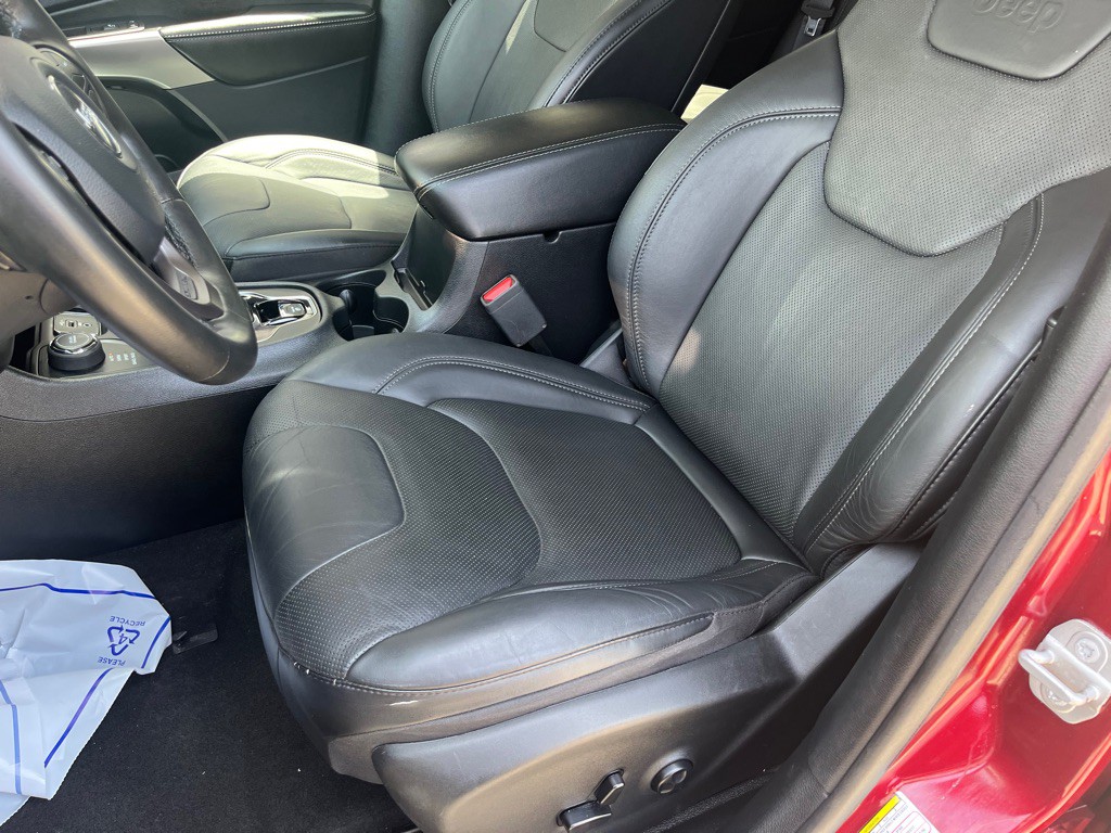 2020 Jeep Cherokee Image 11