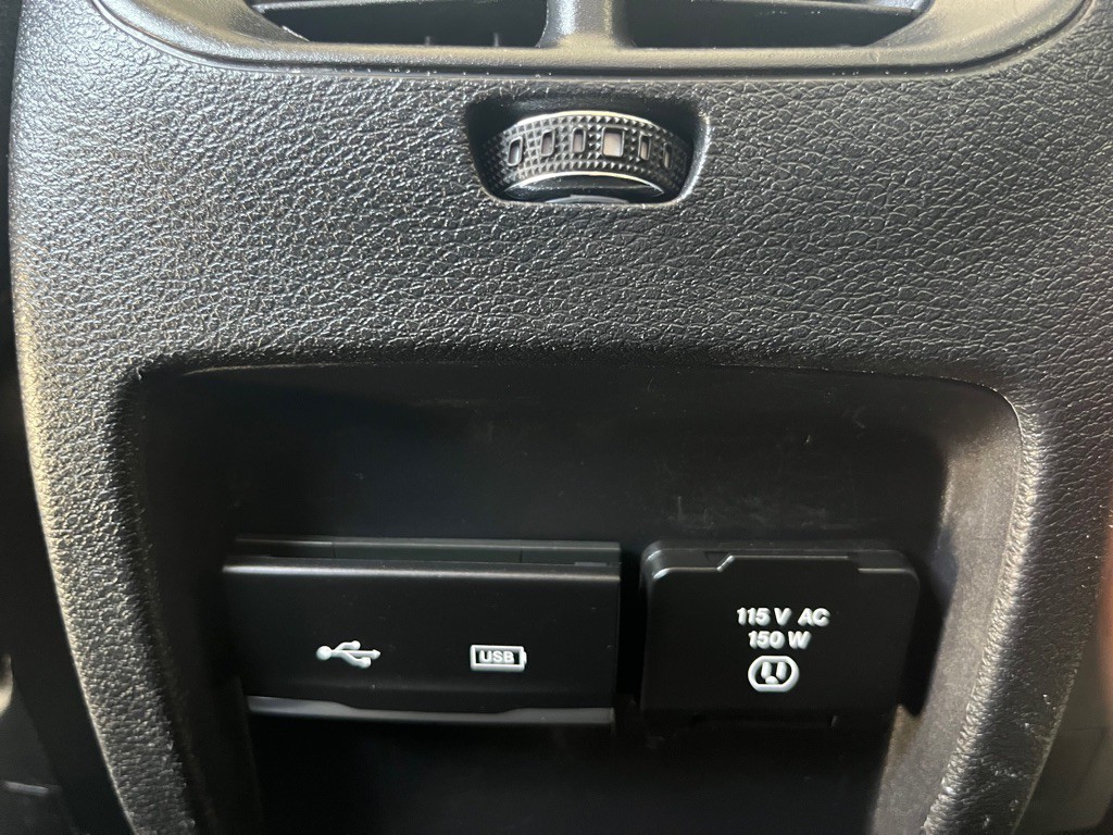 2020 Jeep Cherokee Image 23