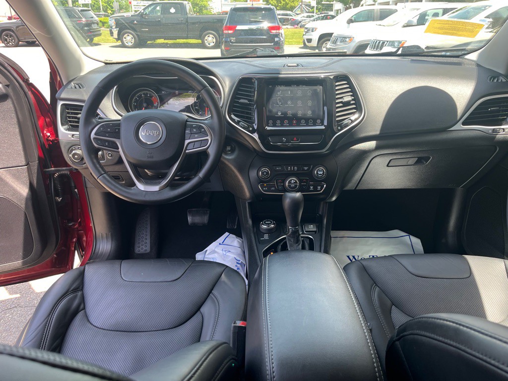 2020 Jeep Cherokee Image 24