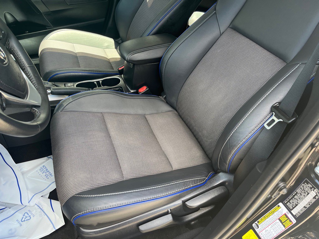 2017 Toyota Corolla Image 11