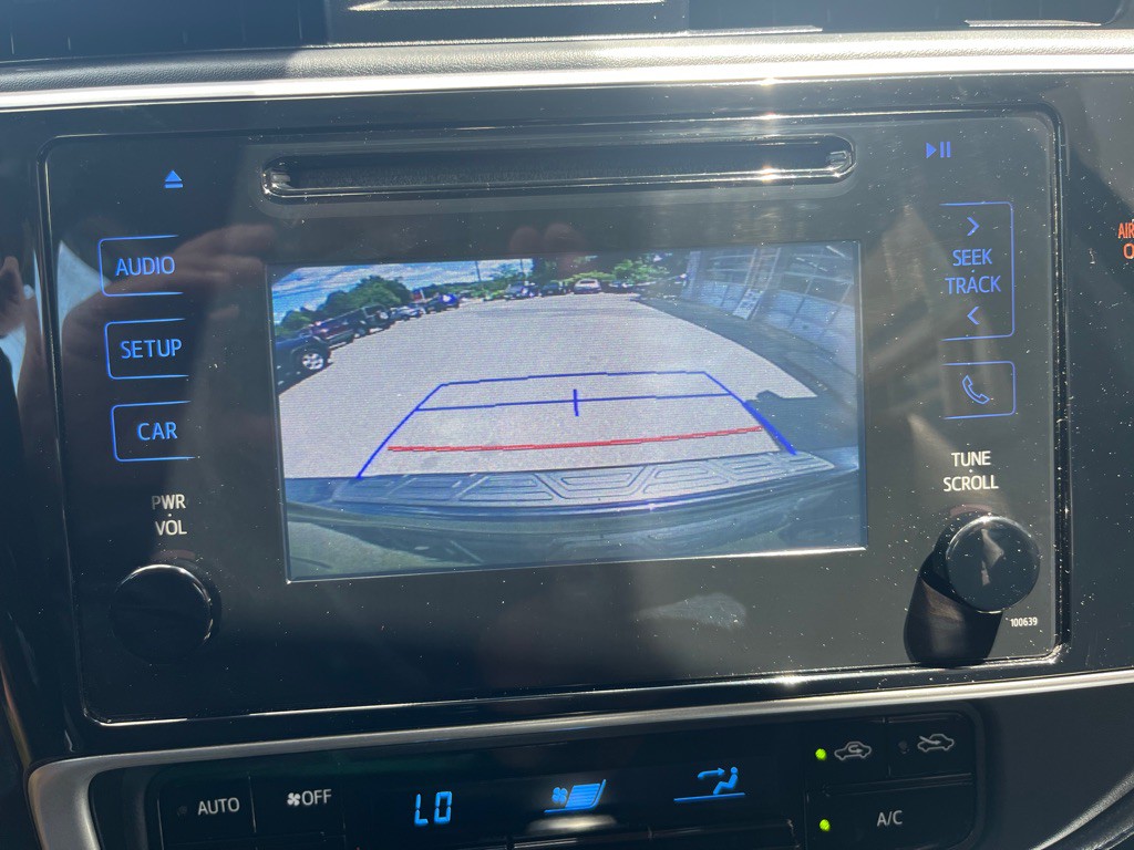 2017 Toyota Corolla Image 15