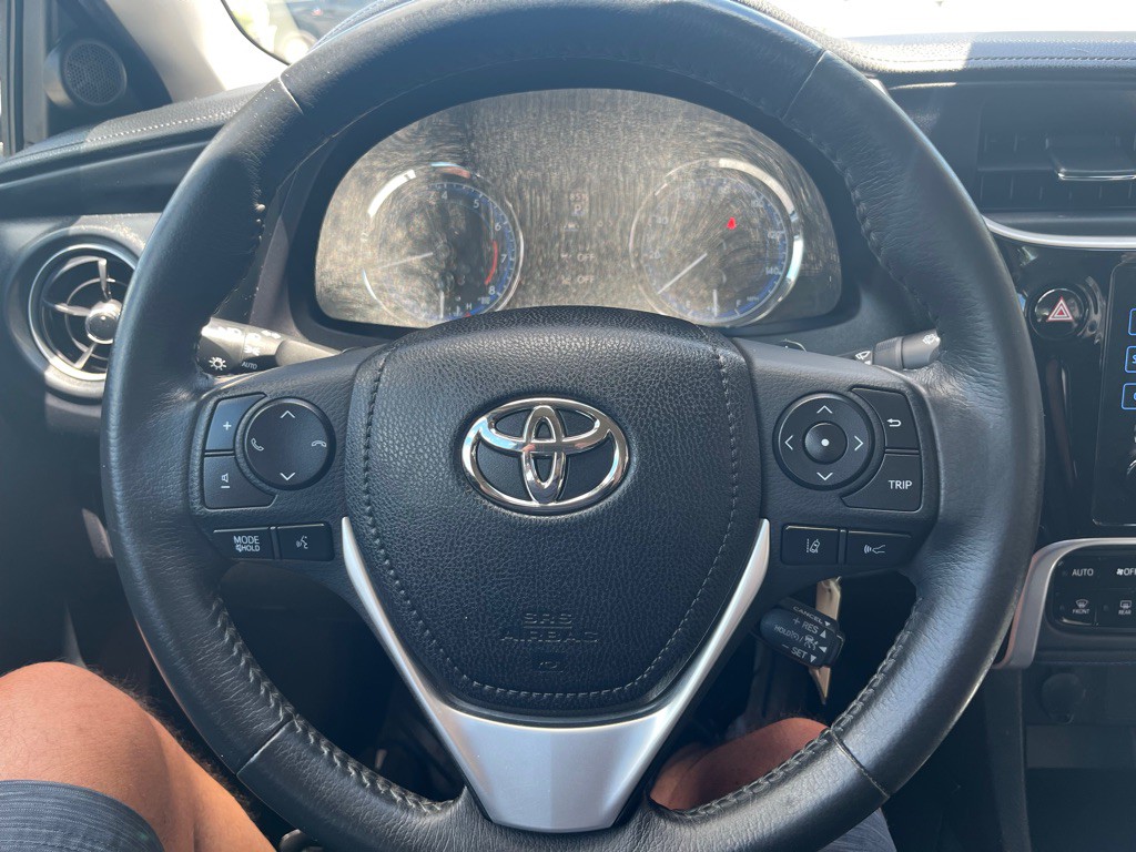 2017 Toyota Corolla Image 16