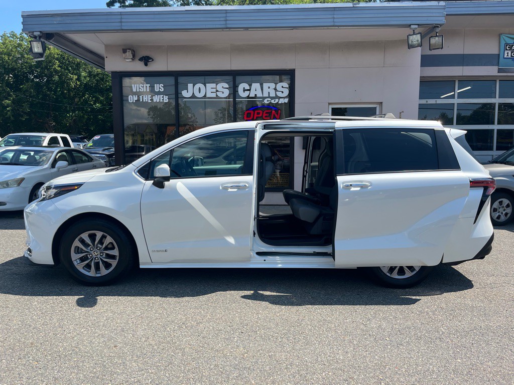2021 Toyota Sienna Image 23