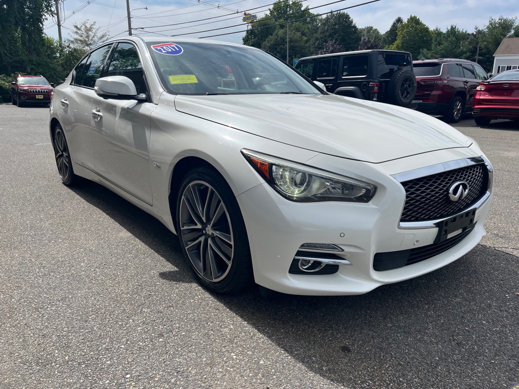2017 INFINITI Q50 Image 4