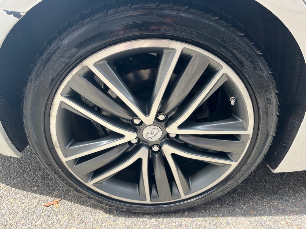 2017 INFINITI Q50 Image 8