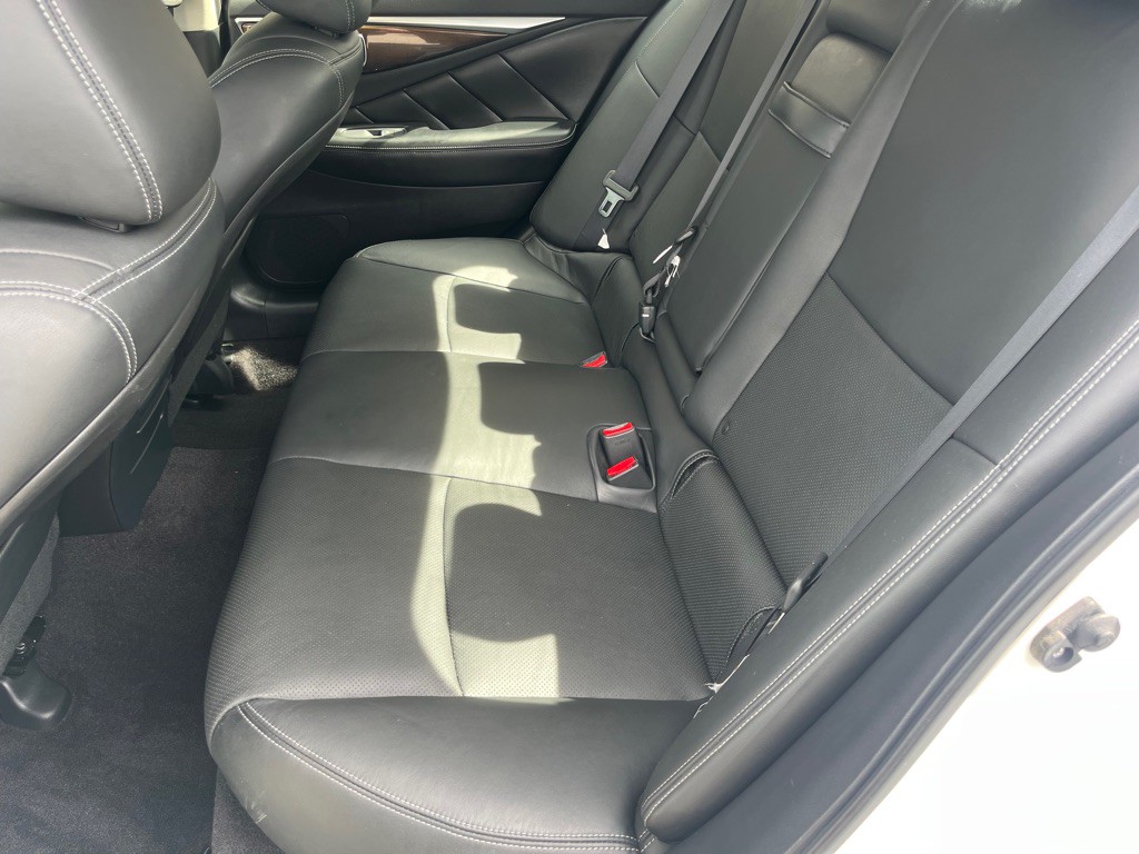 2017 INFINITI Q50 Image 23