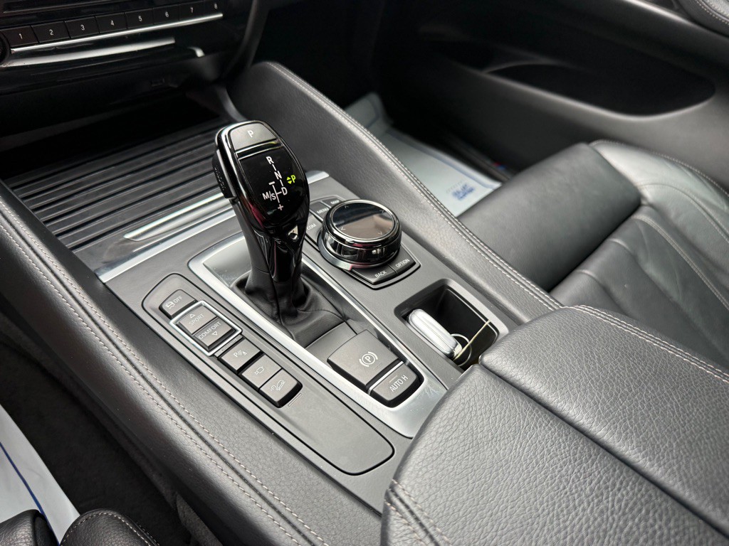 2019 BMW X6 Image 20