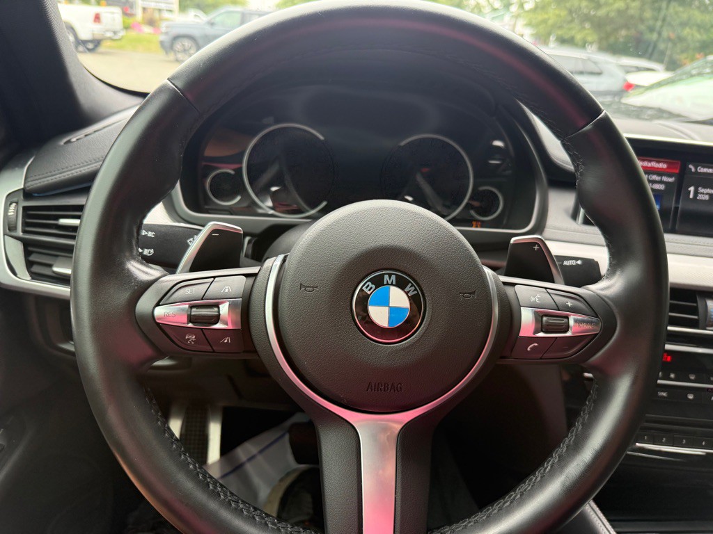 2019 BMW X6 Image 21