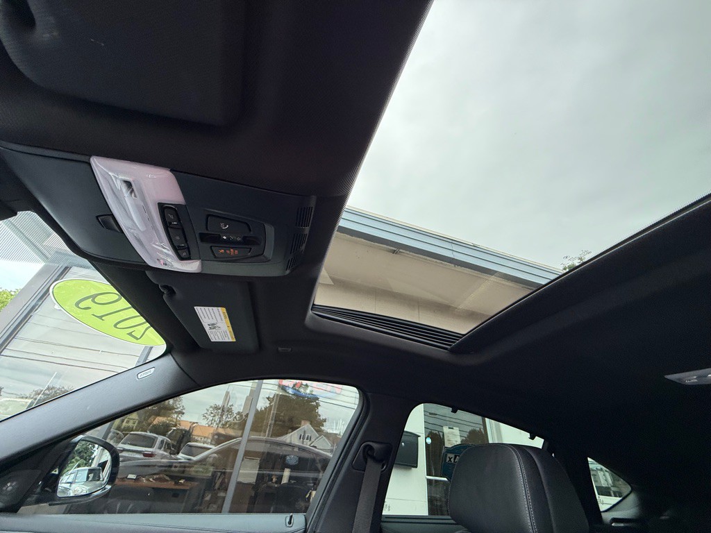 2019 BMW X6 Image 22