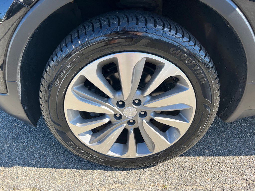 2020 Buick Enclave Image 6