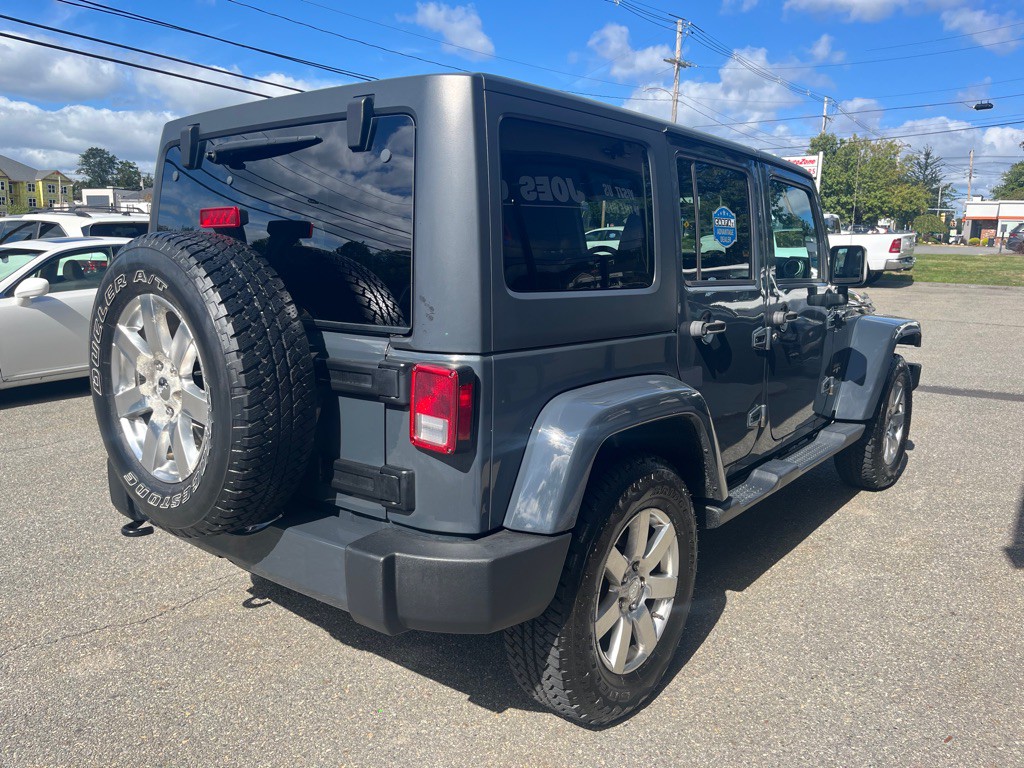 2017 Jeep Wrangler Unlimited Image 3