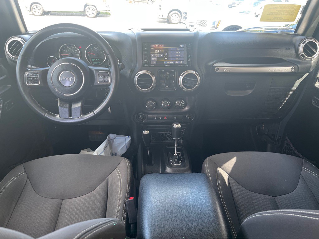 2017 Jeep Wrangler Unlimited Image 20