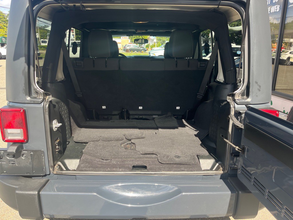 2017 Jeep Wrangler Unlimited Image 21