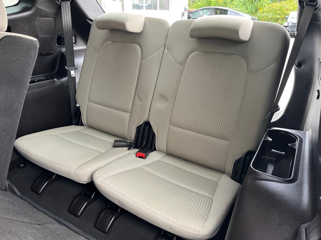 2015 Hyundai Santa Fe Image 21