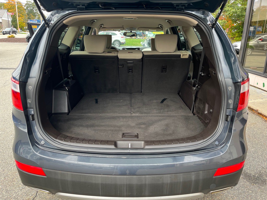 2015 Hyundai Santa Fe Image 22