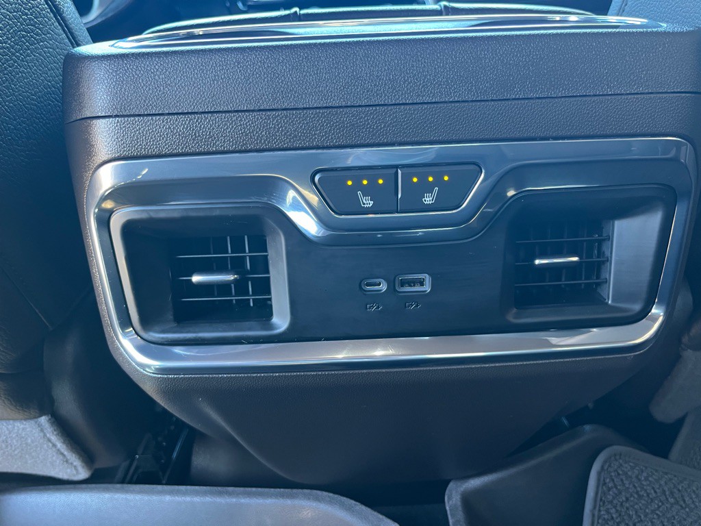 2023 GMC Sierra Image 27