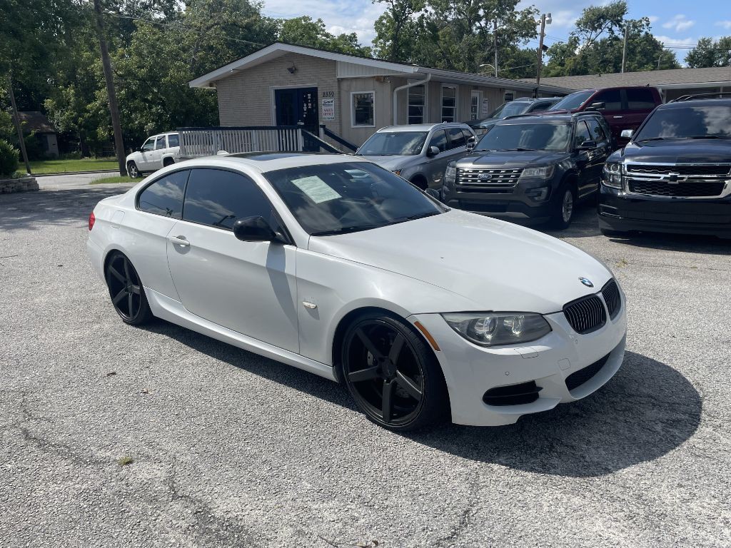 2012 BMW 3 Series Image 7